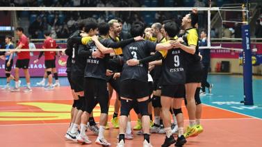 屡屡建功 屡屡建功